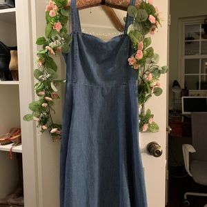 Gap denim dress 10